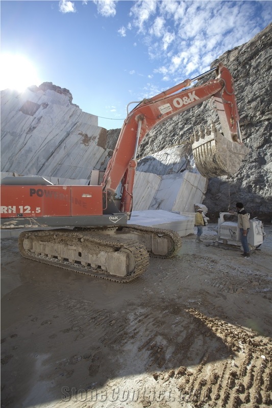 Naxos Premium Marble Sanidas Quarry