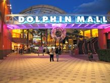 Dolphin Mall 2012