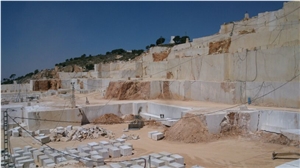 Crema Siena Quarry