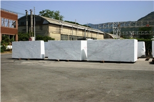 Bianco Venato Marble Fantiscritti Quarry
