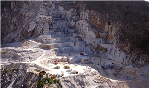Bianco Carrara Campanili Marble Quarry