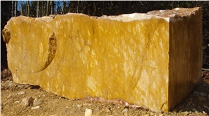 Cava Moscona- Giallo Siena Marble, Siena Gold, Yellow Siena Marble Quarry
