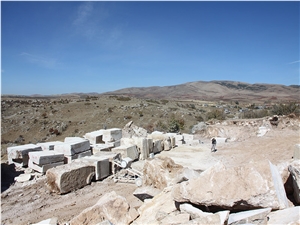 Sivas Medium Travertine Quarry
