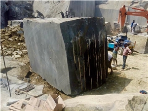 India Jet Black Granite Quarry