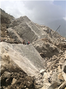 Pindos Grey Sandstone Quarry