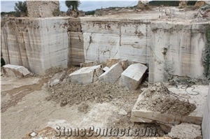 Roman Walnut Travertine Quarry