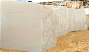 Maceira Gold Limestone Quarry