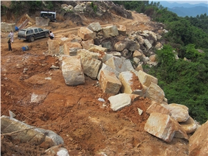 BD Yellow Granie-Yellow Binh Dinh Granite Quarry