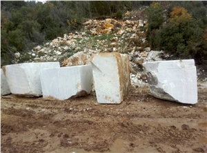 Bianco Nuvolato Marble- Quarry in Vardarska
