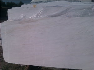 KOMNINON MARBLE Nestos White Marble Quarry