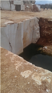 Hani Beige Marble Quarry