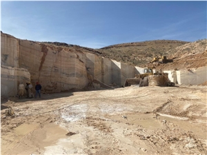 Mahallat Marble Quarry