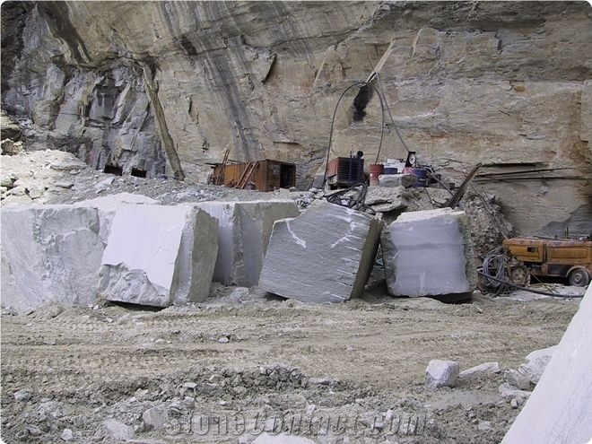 Pietra Smeralda Quarry