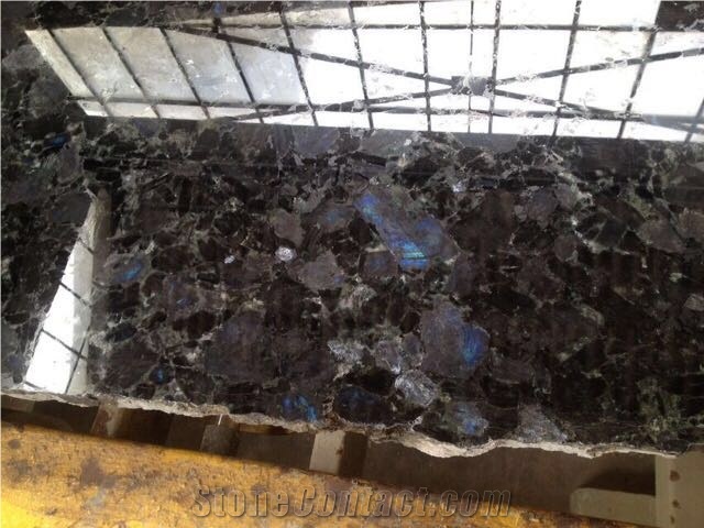 UKRESDOM -Labradorite Volga Blue Granite Quarry