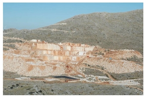 Crema Nacar Quarry