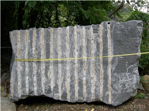 Pietra di Matraia Stone Quarry
