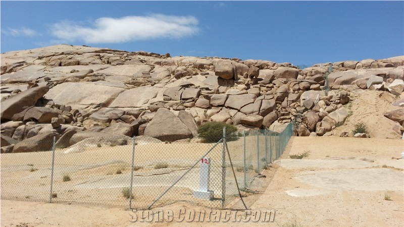 Al Rwedah - Saudi Pink Granite Quarry