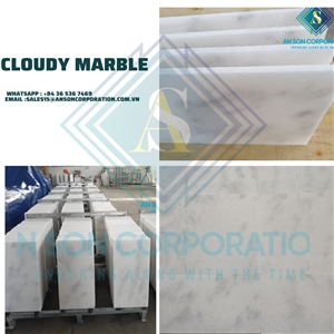 Cloudy Marble with delicate streaks