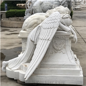 White Marble Angel Monument 001