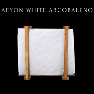 Clody White Arcobaleno - White Marble