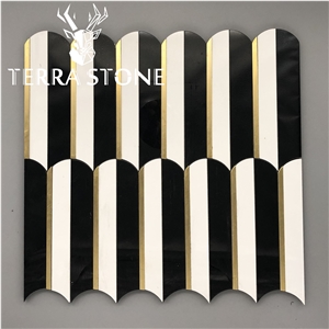 Waterjet Black And White Marble Mosaic With Brass Wall Tile
