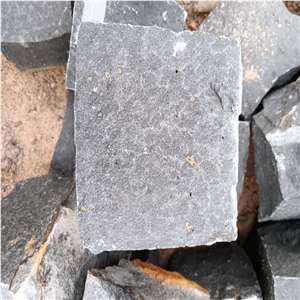 Black Basalt Cobblestone Pavers