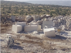 Popular Beige Limestone Quarry