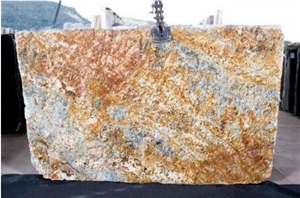 Magnific Gold Granite Slabs
