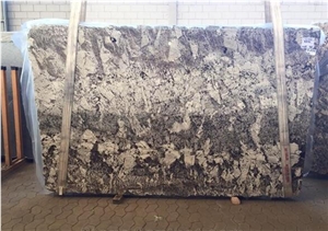 Stradivarius Granite Slabs