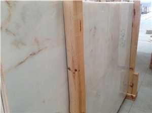 White Estremoz Marble