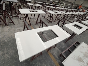 Engineered White Quartz Kitchen Island Countertops