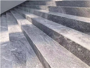 China Grey Fantasy Granite Stairs & Steps With Good Price
