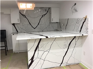 Superior Quality Calacatta White Artificial Quartz Stone Kitchen Counter Tops