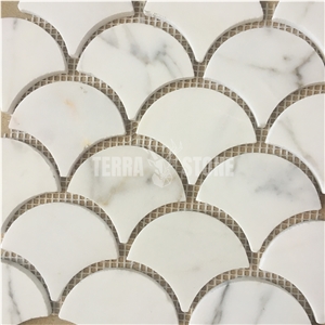 Calacatta Gold Marble Mosaic Fish Scale Design Bathroom Tile