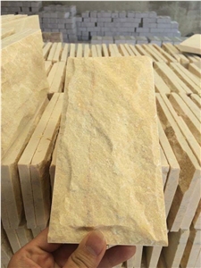 Sand Stone Tiles Clapping Wall Apllication