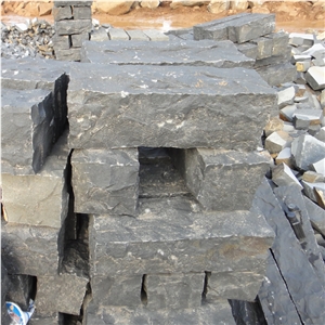 Natural Cropped Finish Black Basalt Walkway Kerbstone