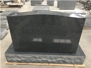 High Quality Upright Granite Monument