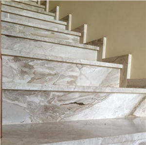 Daino Reale Marble Stair Steps