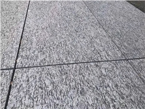 Spray White Granite Silvery Grey Granite Slab Floor Tile