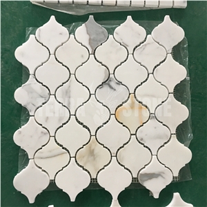 Medium Lantern Calacatta Gold Marble Mosaic Tile Arabesque