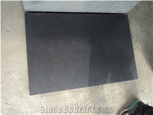 Chinese G684 Black Granite Honed Surface Tiles