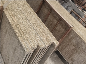 Rusty Yellow/Golden Sand Granite Kitchen Countertops