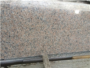 Chinese Sanbao Red Veins Granite Tiles & Slabs