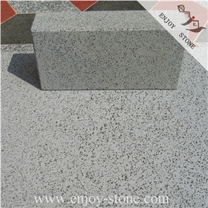 China Bluestone/Sawn/Cat Paws/Tile/Slab/Flooring/Walling