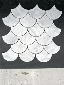 Waterjet Carrara White Marble Mosaic Tile