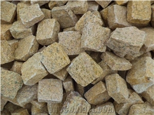Yellow Granite Cube/Cubic Stone/Pavers/Paving Stone