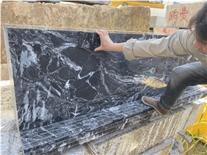 Gangsriver Black Granite Wavy Veins Slabs And Tiles