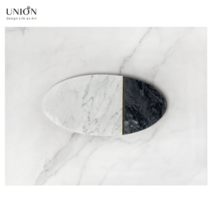 UNION DECO 2-Tone Marble Cutting Board With Brass Inlay