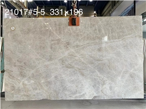 White Crystal Quartzite For Kitchen Design