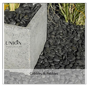 UNION DECO Polished Black River Basalt Pebble Stone